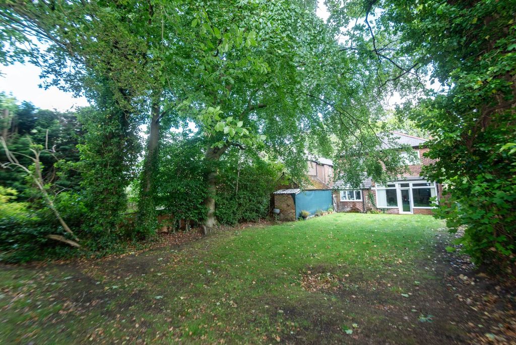 Property photo 2 of 4