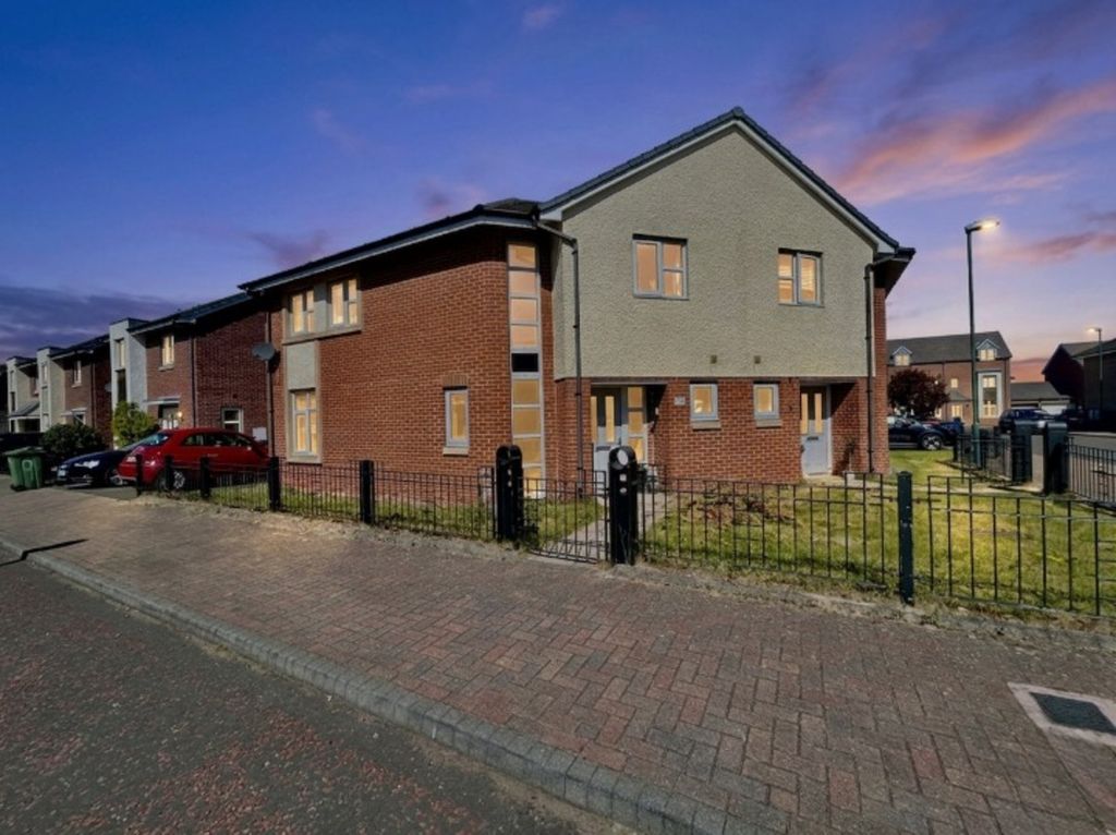Property photo 1 of 22