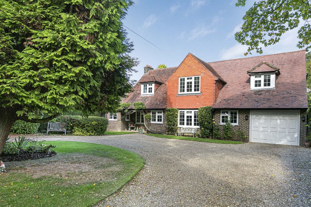 Property photo 1 of 39