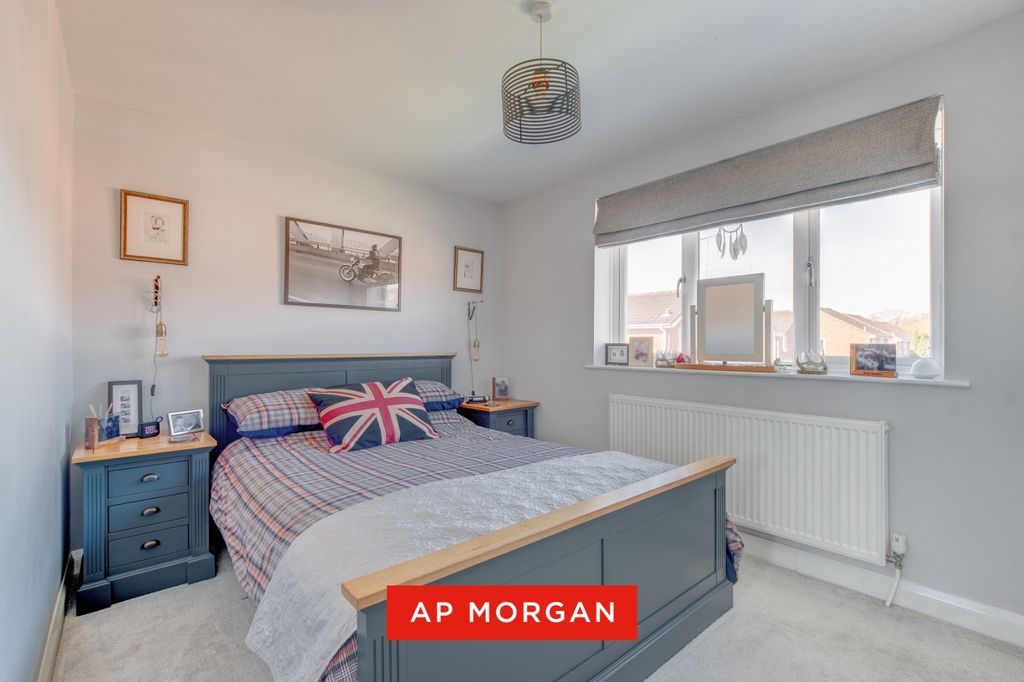 Property photo 2 of 16 Picture No. 04