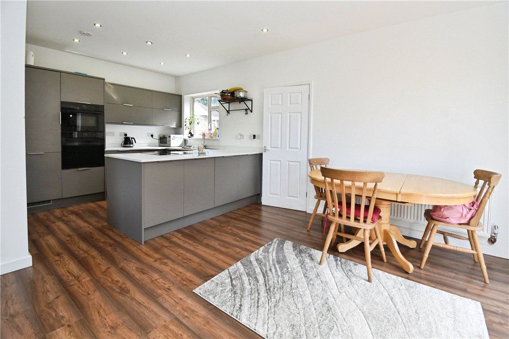 Property photo 2 of 14 Picture No. 10