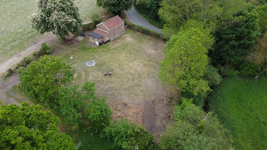 Property photo 3 of 15