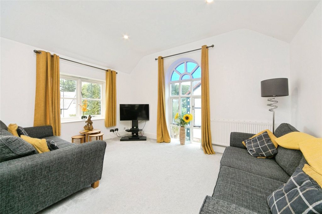 Property photo 3 of 17 Picture No. 07