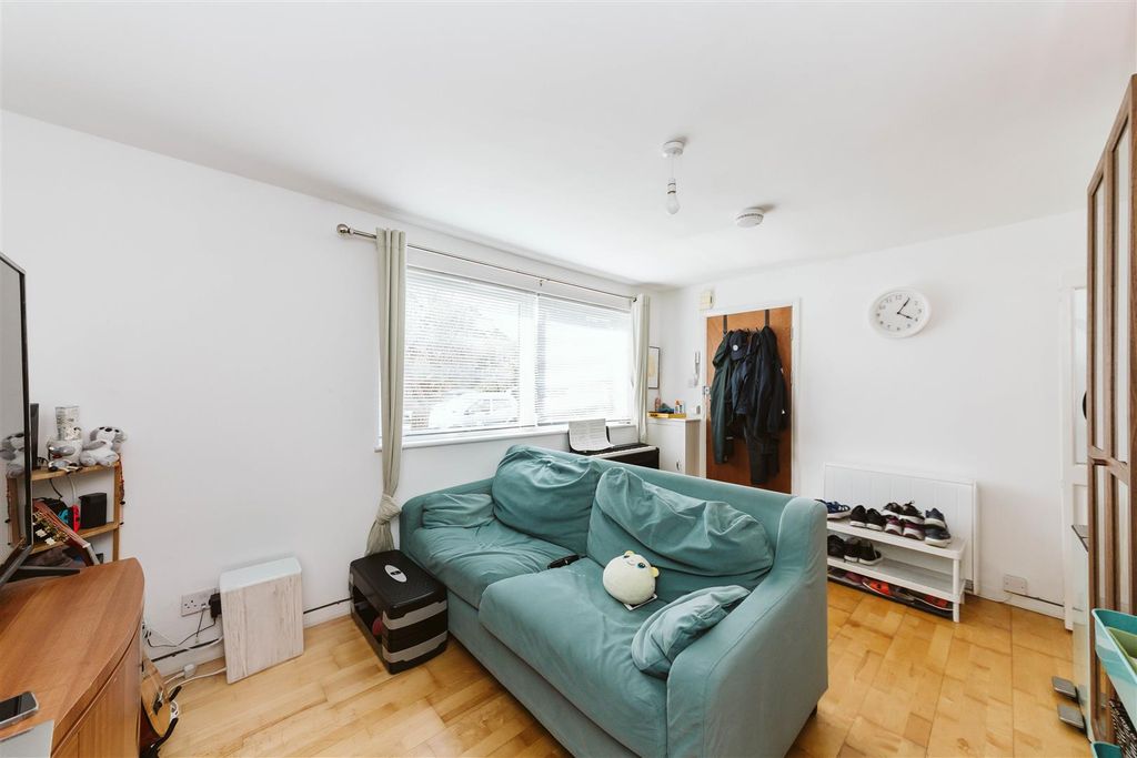 Property photo 2 of 14 Ks2B7963.Jpg
