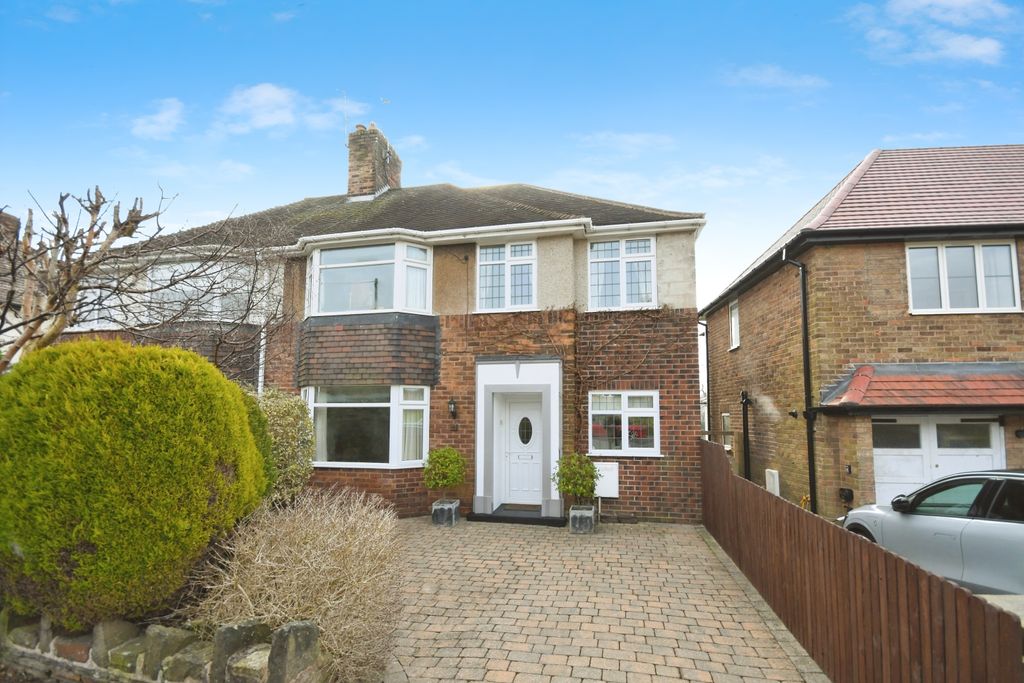 Property photo 1 of 20 Photography