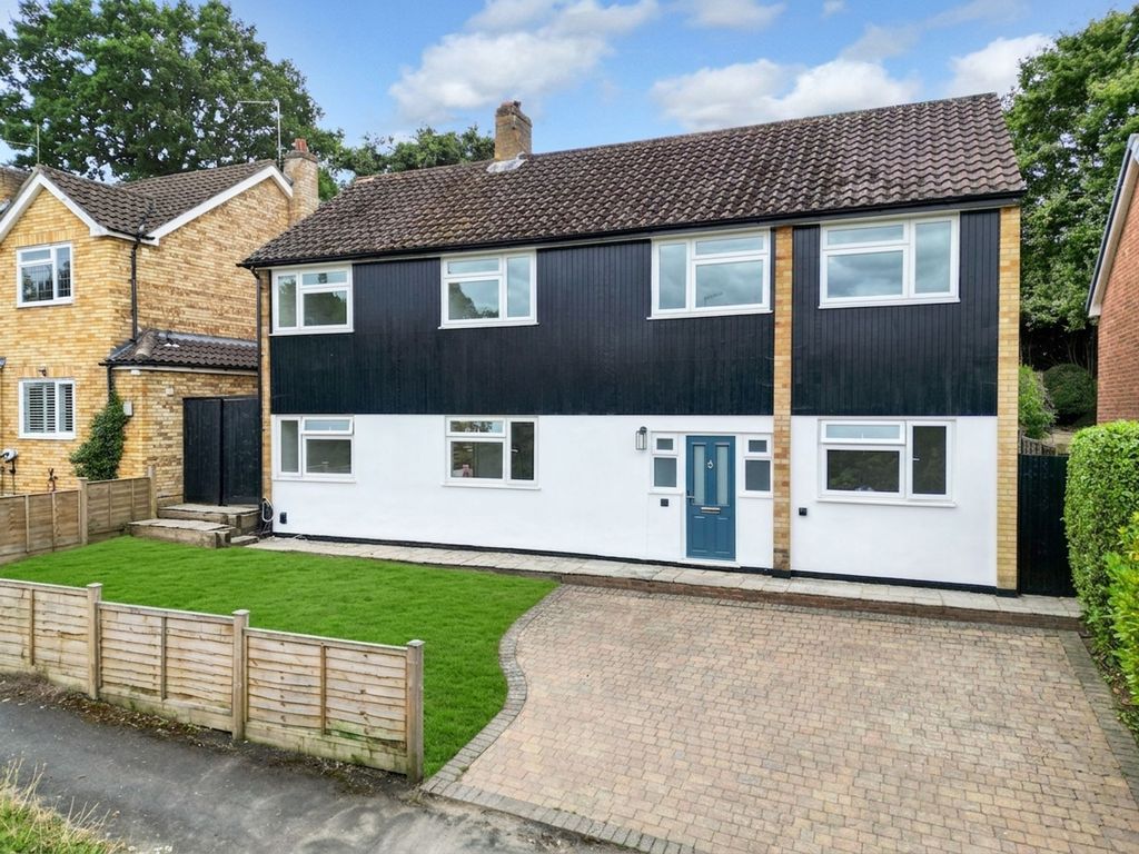 Property photo 1 of 16