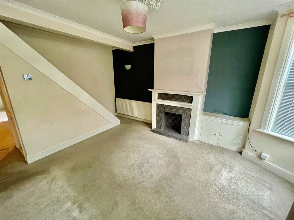 Property photo 2 of 14 Picture No. 02
