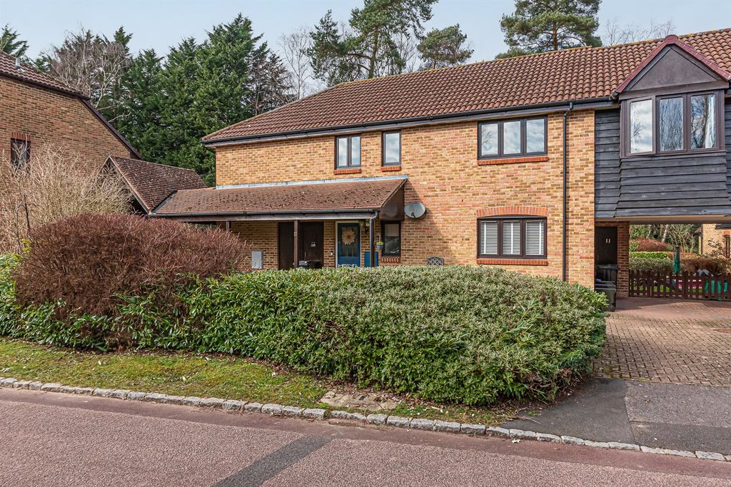 Property photo 1 of 13 (Main)