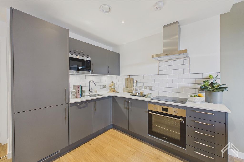 Property photo 3 of 11 9.Jpg
