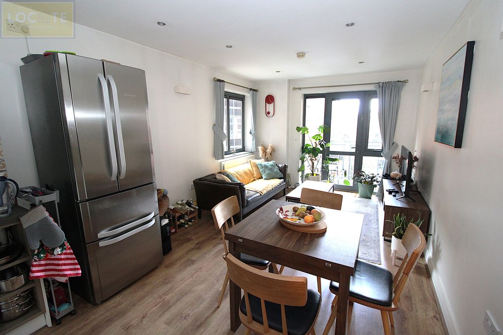 Property photo 2 of 17 Img_0690.Jpg