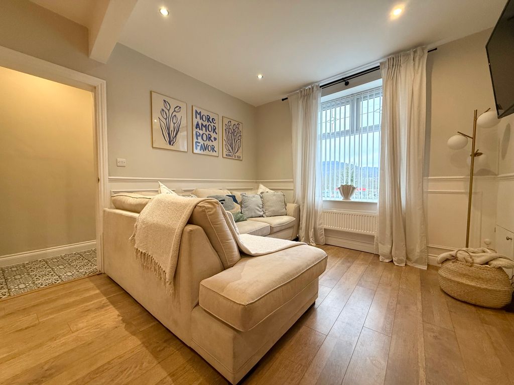 Property photo 3 of 19 Img_8911.Jpeg