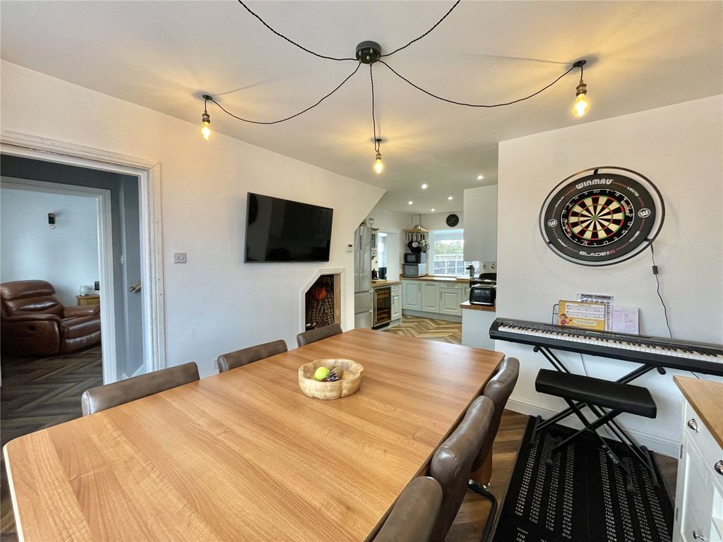 Property photo 2 of 31 Picture No. 01