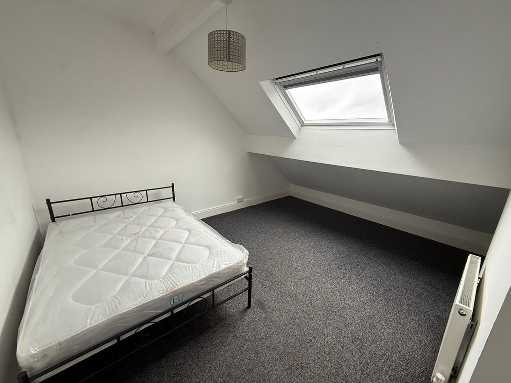 Property photo 3 of 4 Photo 4