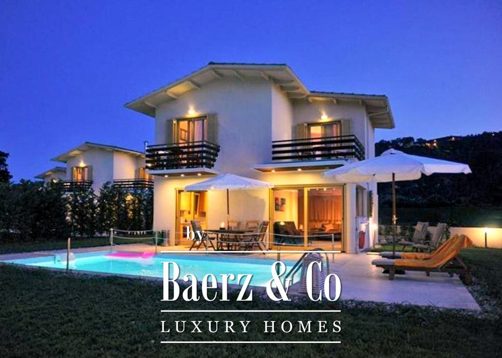 Property photo 2 of 22