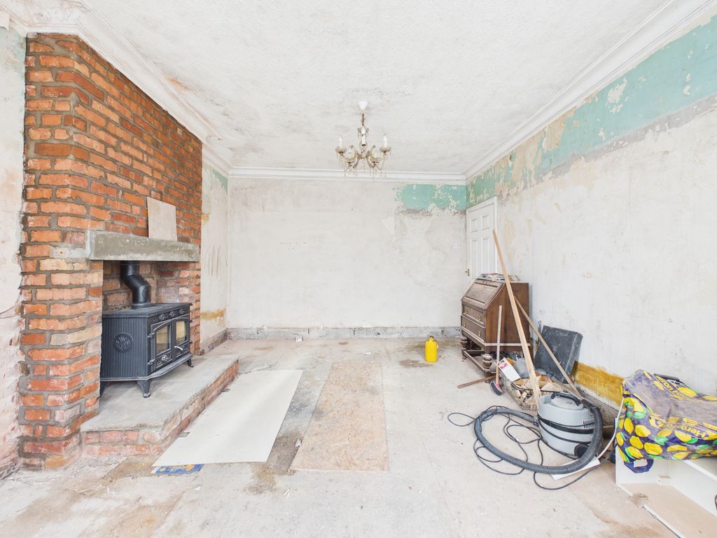 Property photo 3 of 32 Cam03440G0-Pr0541-Still010