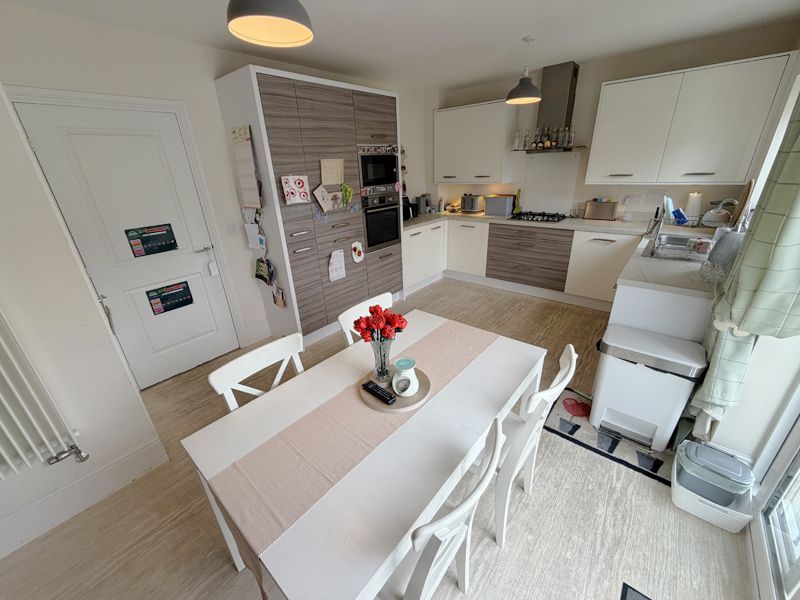 Property photo 2 of 30 Family Dining Kitchen