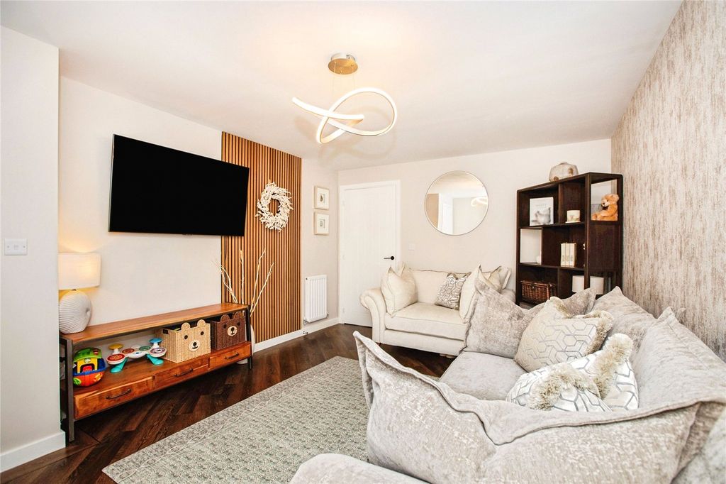 Property photo 3 of 24 Picture No. 89