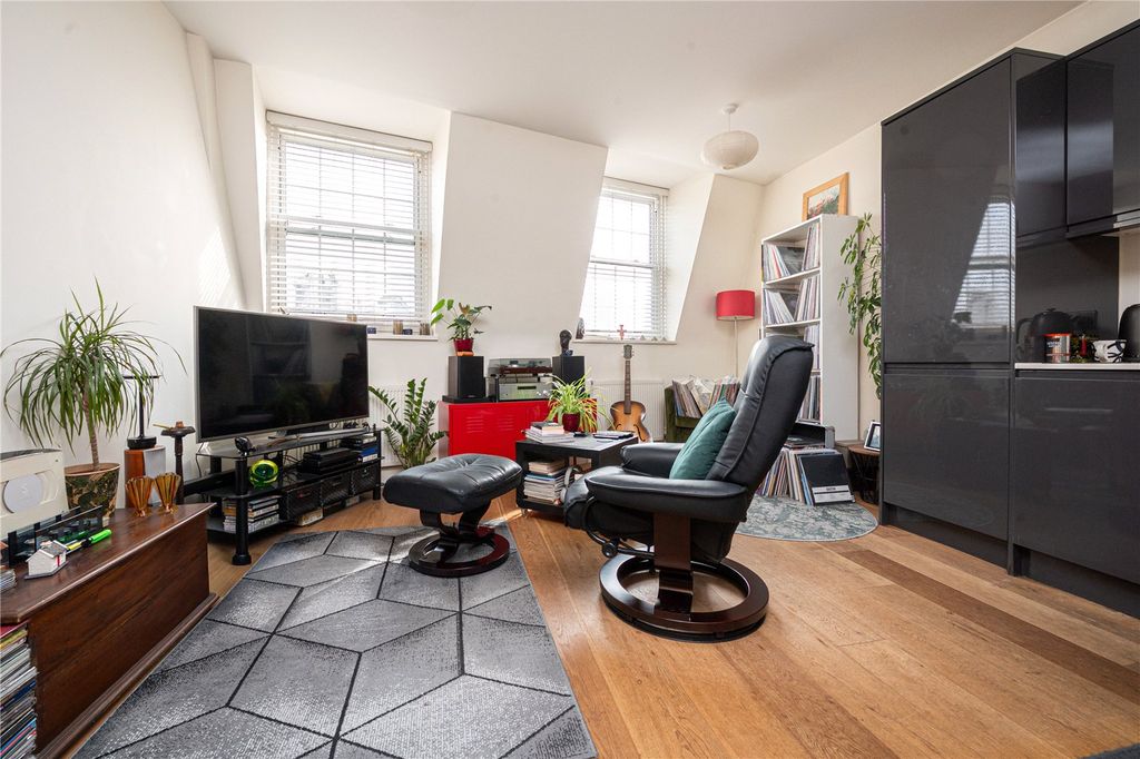 Property photo 2 of 8 Picture No. 2