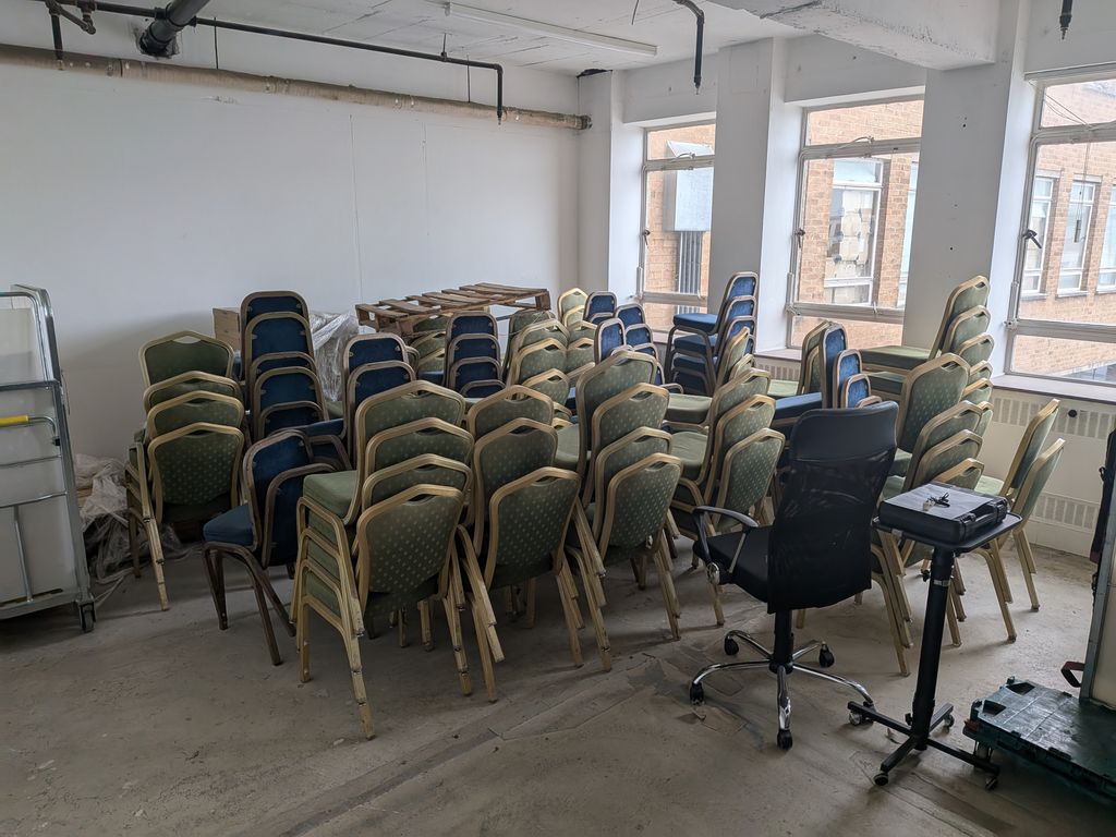 Property photo 1 of 2