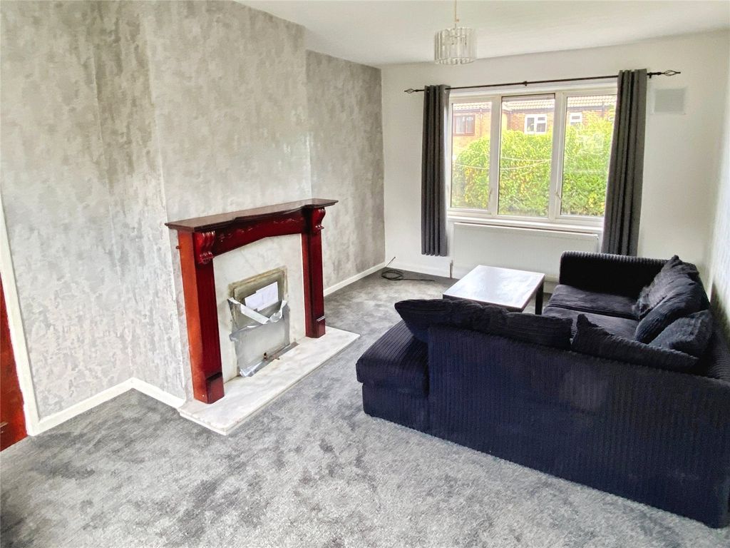 Property photo 2 of 8 Picture No. 06