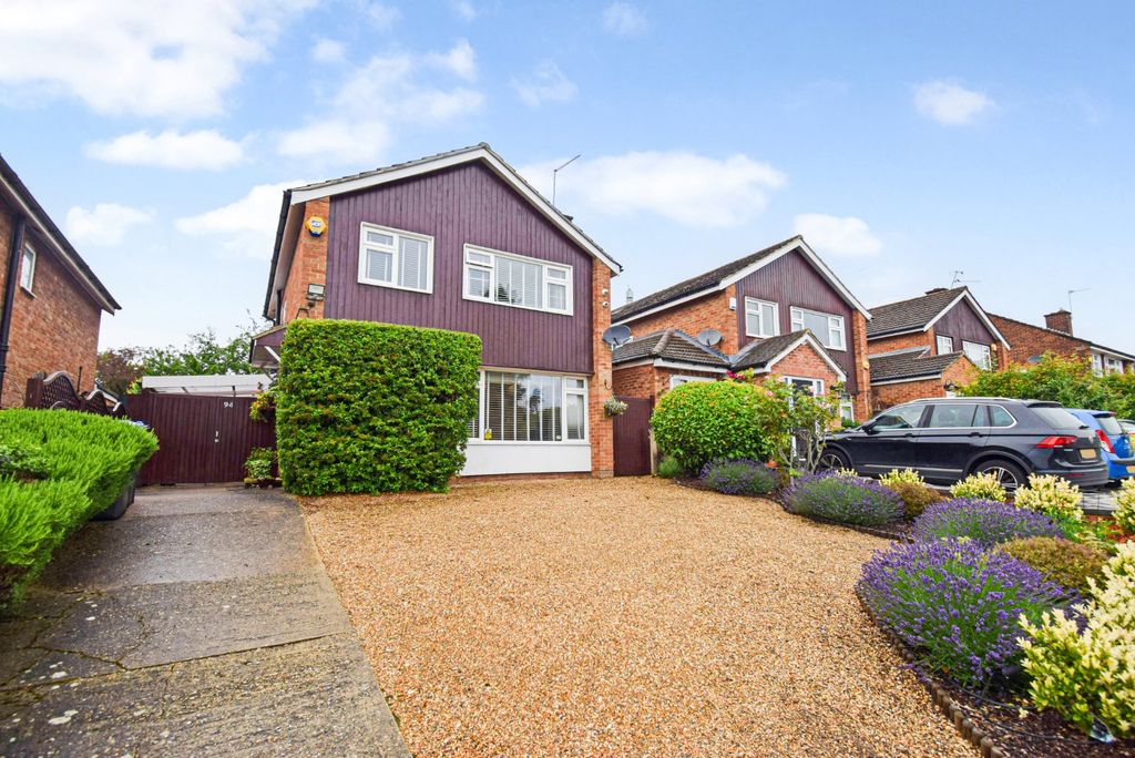 Property photo 1 of 13 External