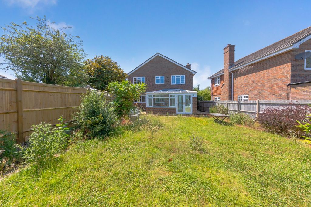 Property photo 1 of 26