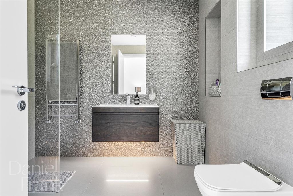 Additional image 41 of 5 bed detached house for saleLake View, Gaynes Park, Epping CM16