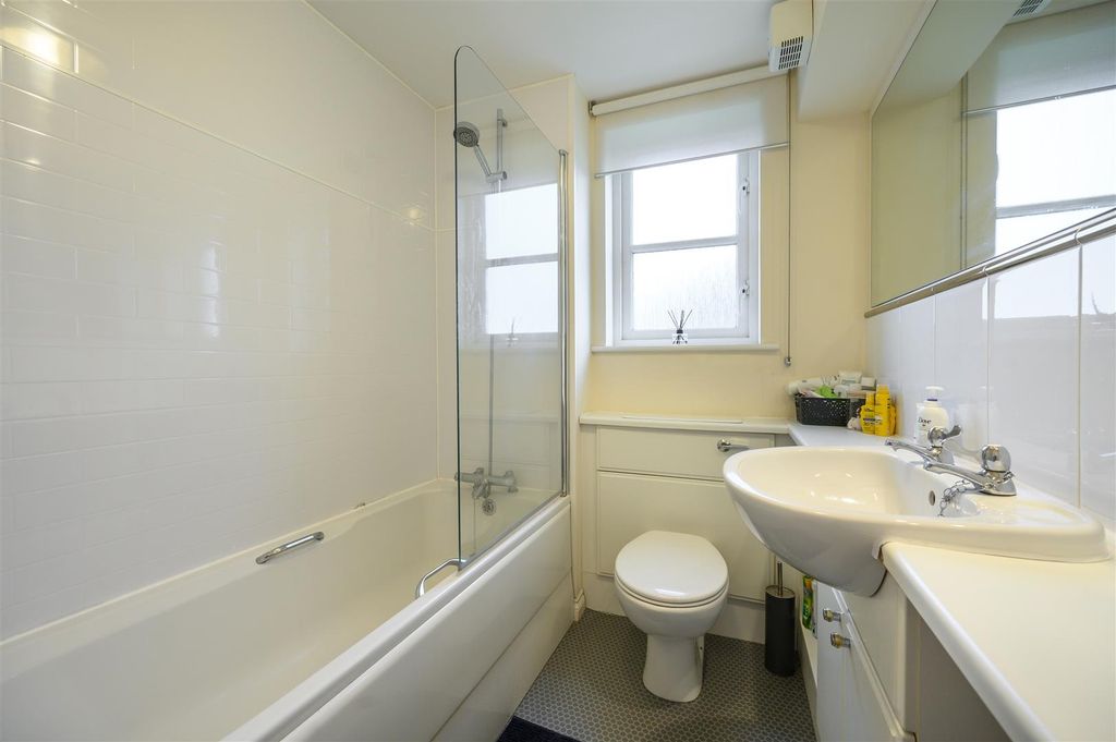 Additional image 9 of 2 bed flat for saleRoxburghe Lodge Wynd, Dunbar EH42