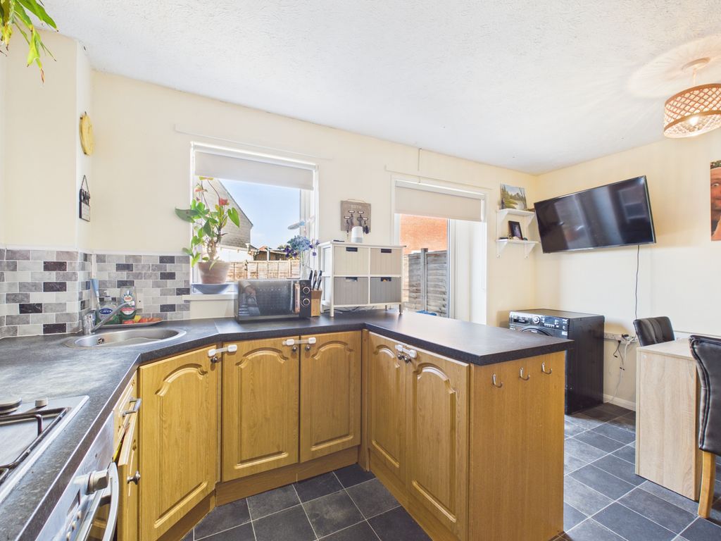 Property photo 3 of 19