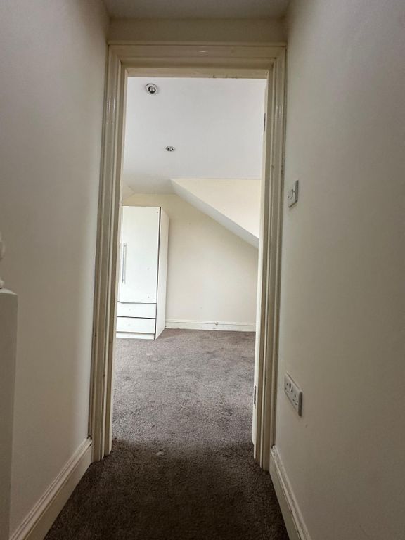 Property photo 3 of 14 Gallery