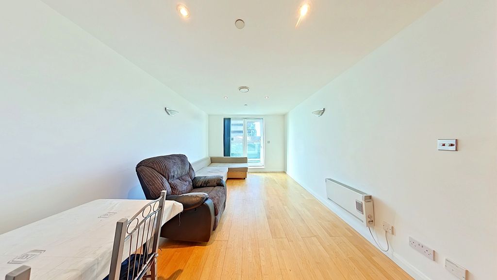 Property photo 3 of 9 Reception Room