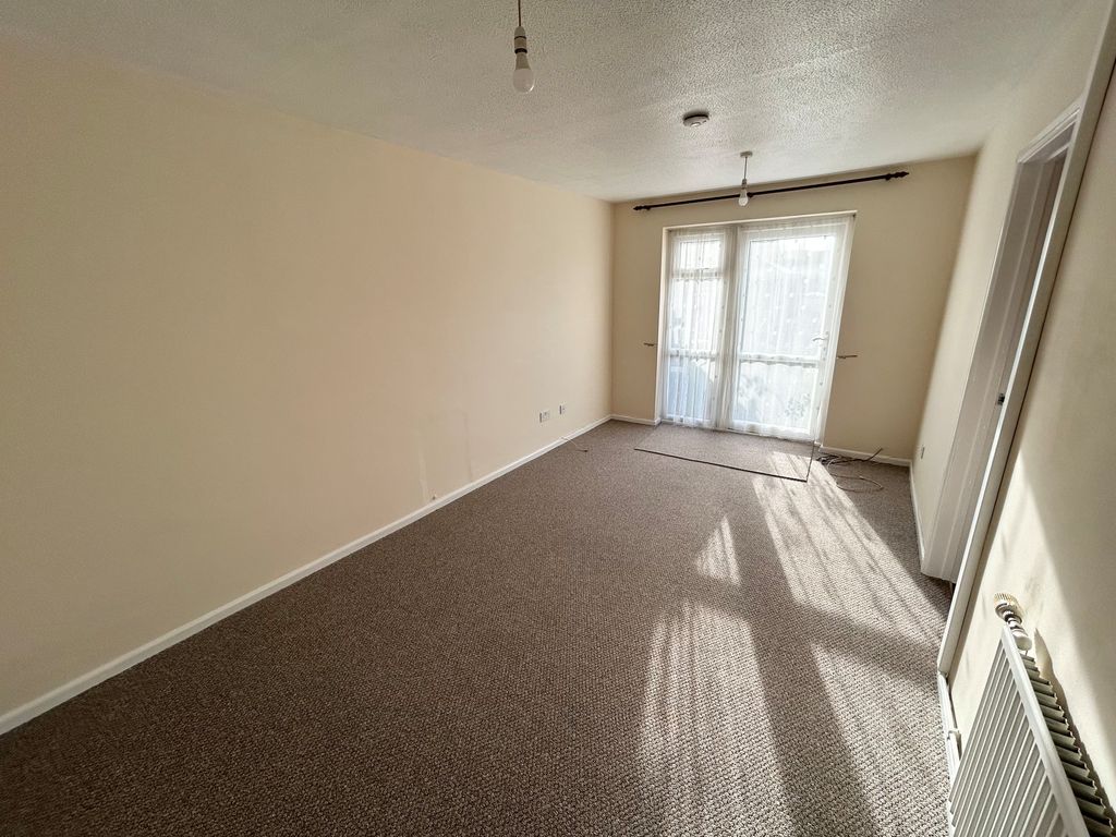 Property photo 1 of 7 Lounge