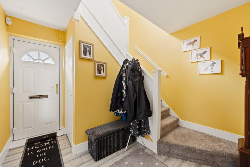 Property photo 3 of 19 Cornish Walk-18.Jpg