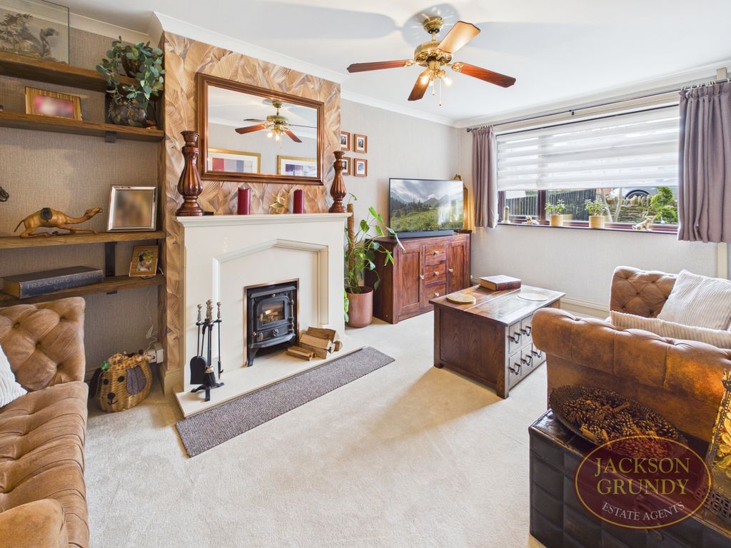 Property photo 2 of 22 Port Road