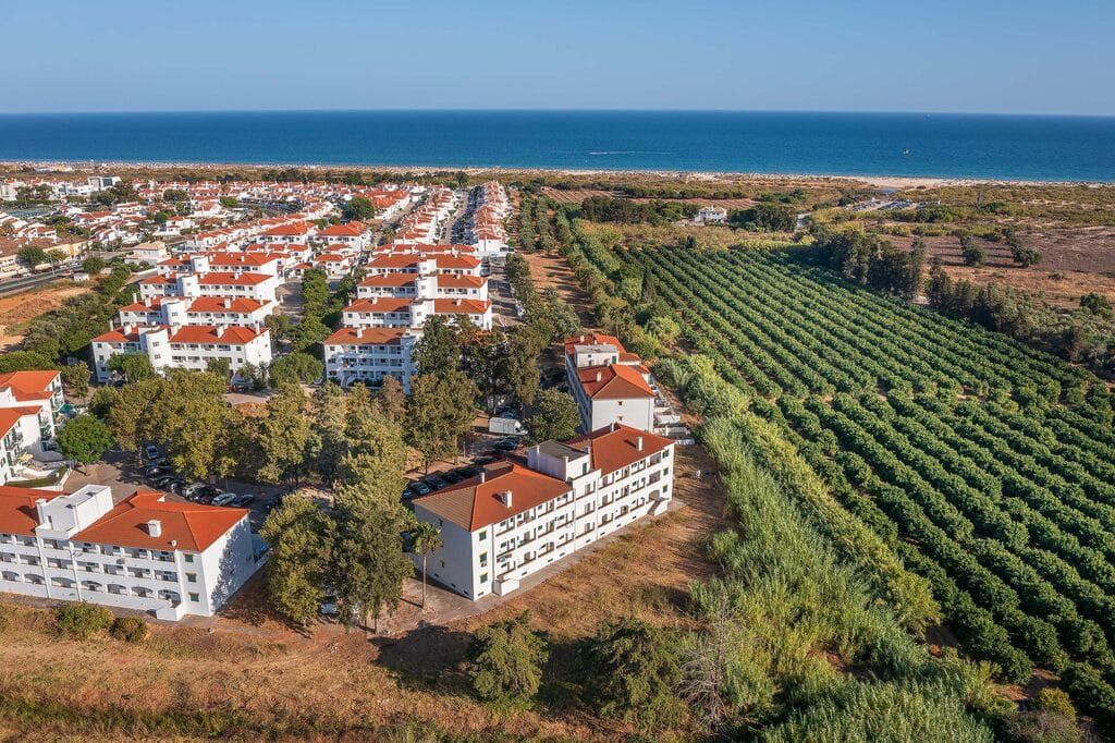 Property photo 3 of 17 Algarve Apartment Pttava510P 2