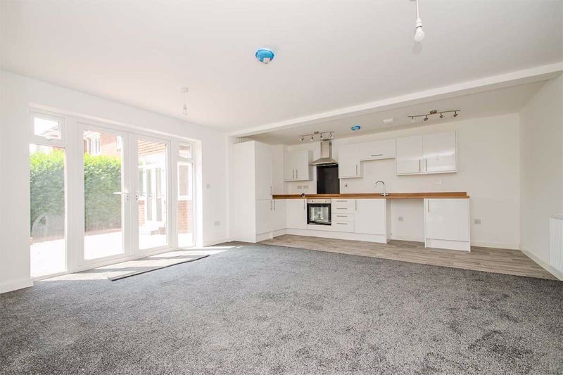 Property photo 2 of 11 Photo 7