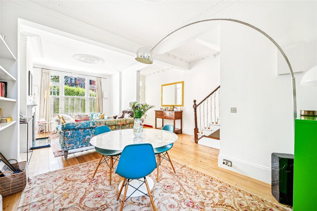 Property photo 3 of 18 Reception Room