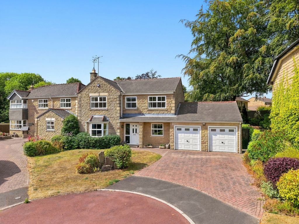 Property photo 1 of 39