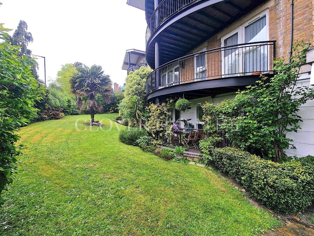 Property photo 3 of 16 F5Cab2A8-44c6-4B9B-A5Bd-Ab50Df667699.Jpg