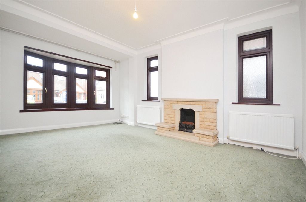 Property photo 2 of 13 Picture No. 02