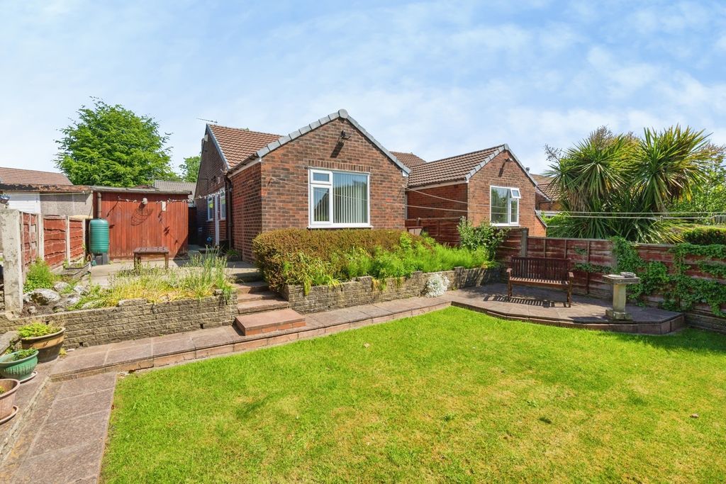 Property photo 2 of 15 Pbox-Img.Jpg