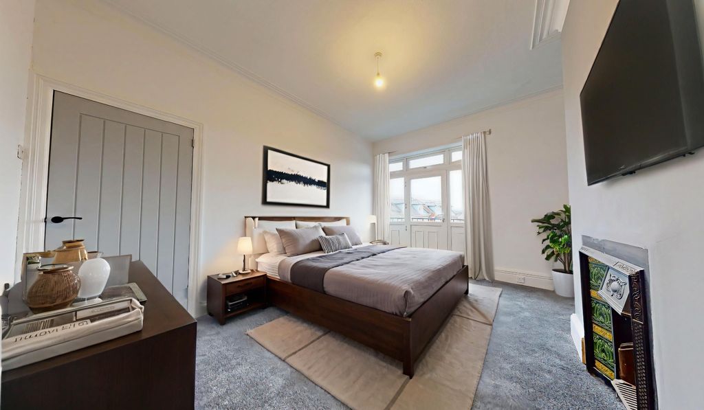 Property photo 3 of 28 4805463