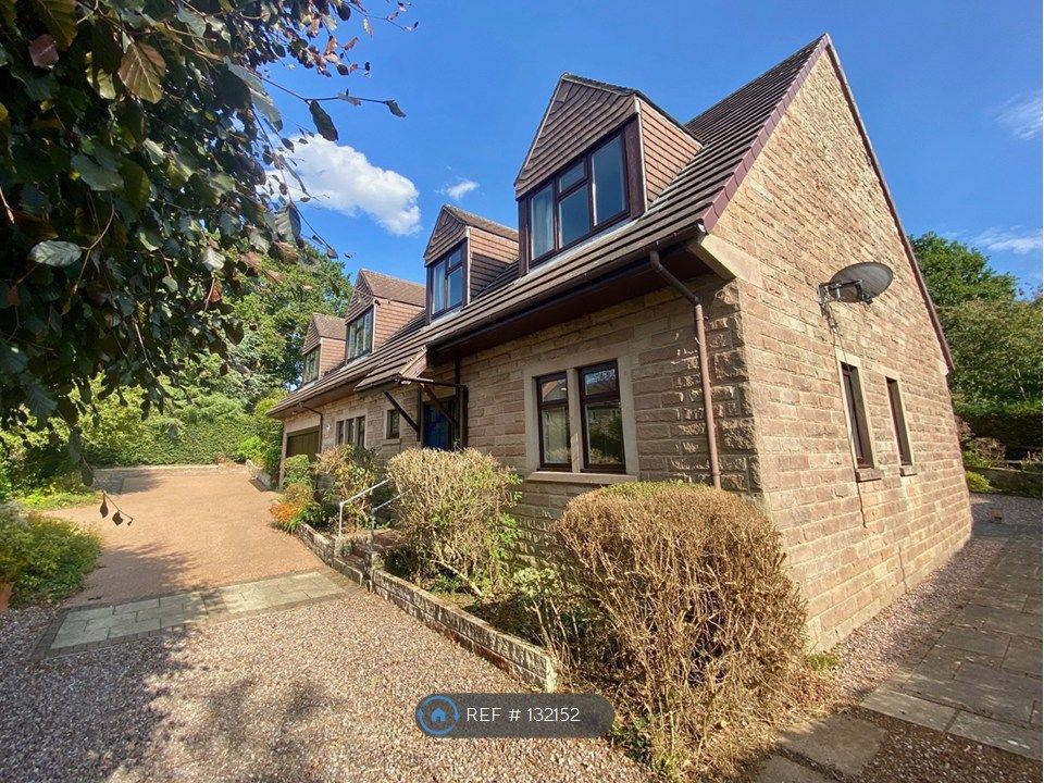 Property photo 3 of 35