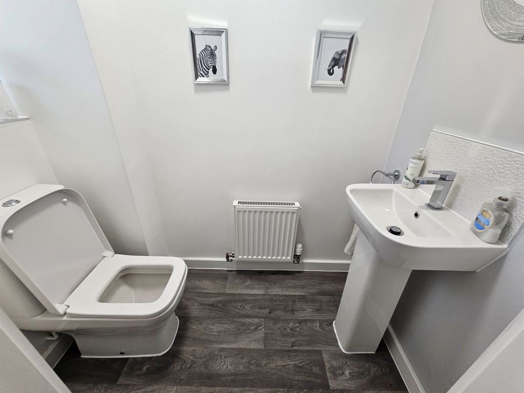 Property photo 3 of 10