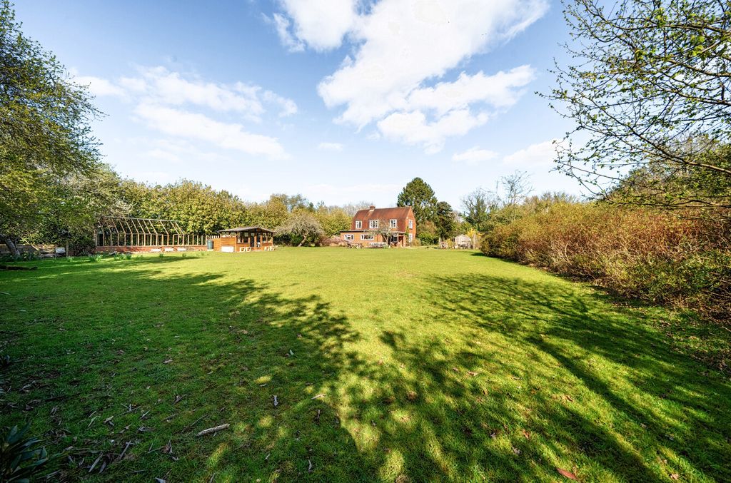 Property photo 1 of 20 1430025-17-69Ceb0...