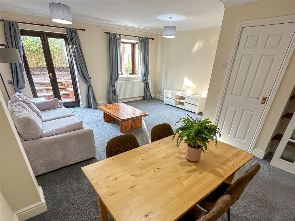 Property photo 2 of 15 8.Jpg