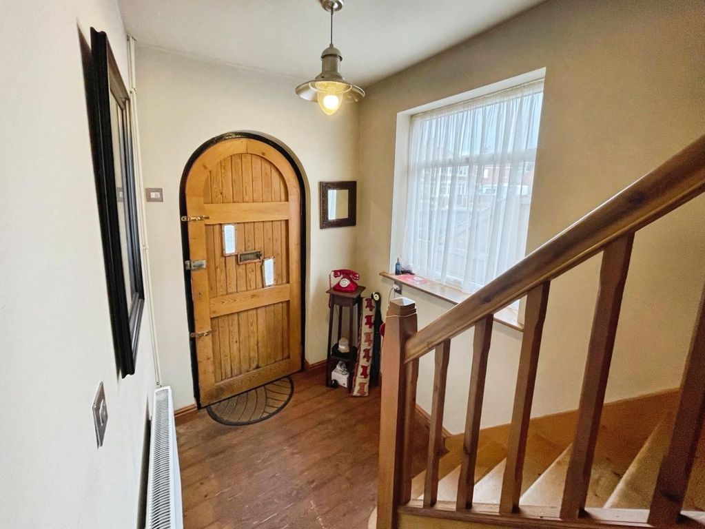 Property photo 3 of 37 Ad10Cac6--46C9-Bdaf-D83007F40B10-35391-000004C44D1