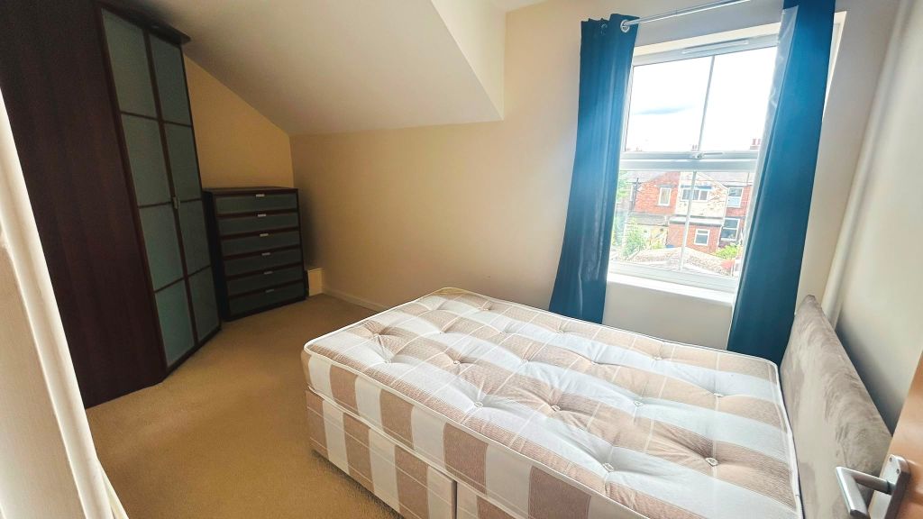 2 bed flat for saleRoman Road, Middlesbrough TS5 photo 5