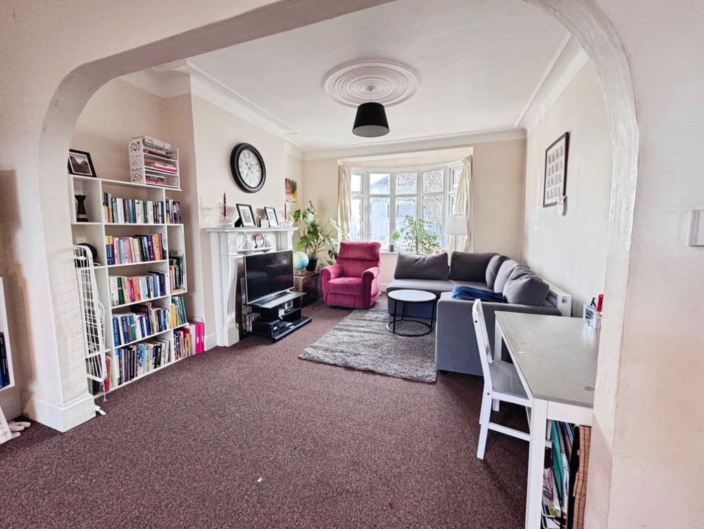 Property photo 2 of 15 Living Room