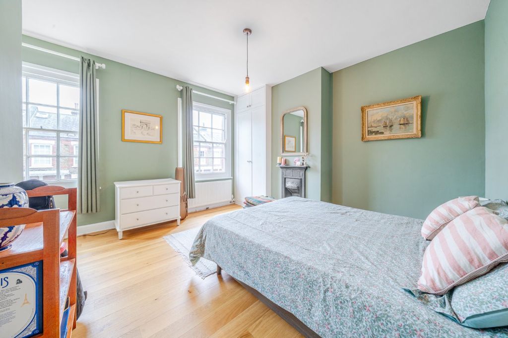 Property photo 3 of 18 Picture No. 05